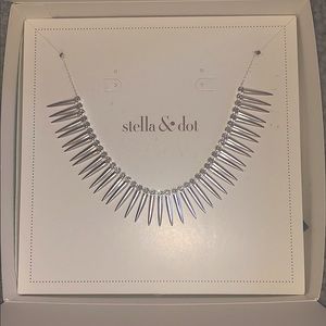 Stella & Dot silver necklace